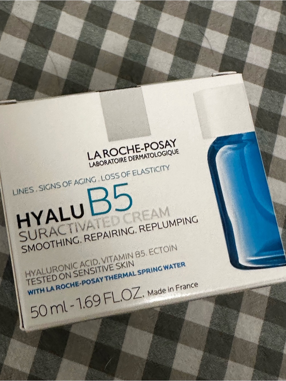 NEW La Roche-Posay Bundle - Picture 8 of 9